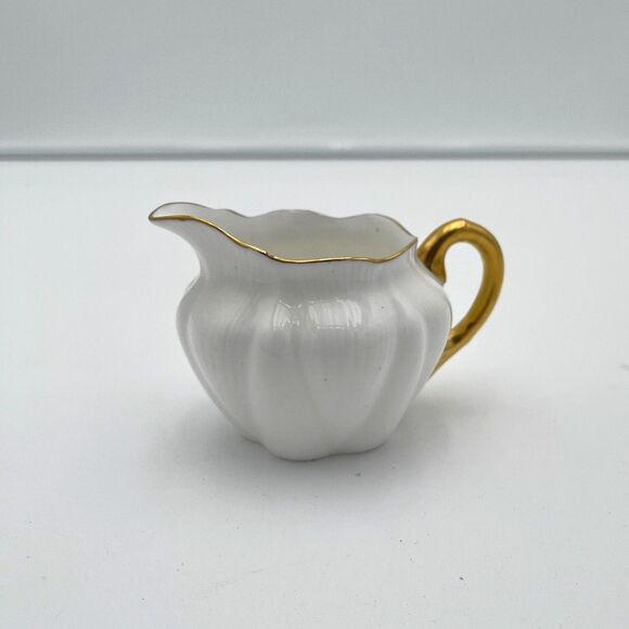 Vintage Shelley England Fine Bone China Creamer – Gold Handle & Trim – 2.5” - Picture 2 of 4